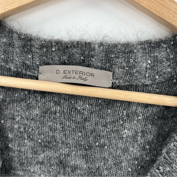 D. Exterior wool button sweater vest with sequin - Picture 6 of 6